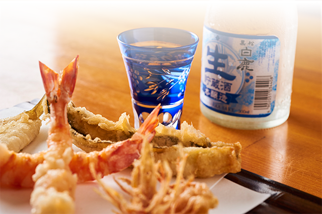 天ぷら盛りと酒1